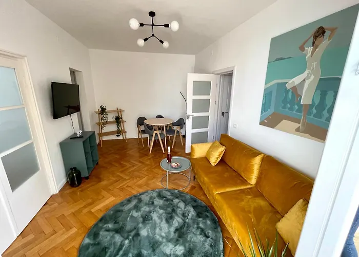 Artist's House By The Sea Constança